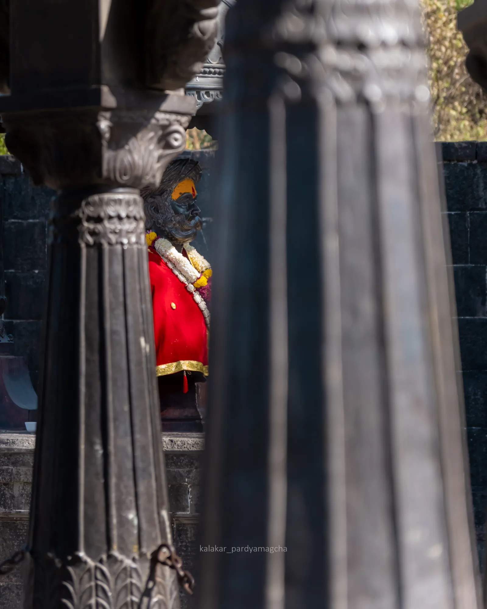 A photograph made on a photowalk in Pune