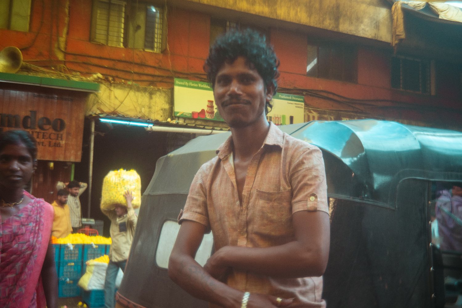 A photograph made on a photowalk in Pune
