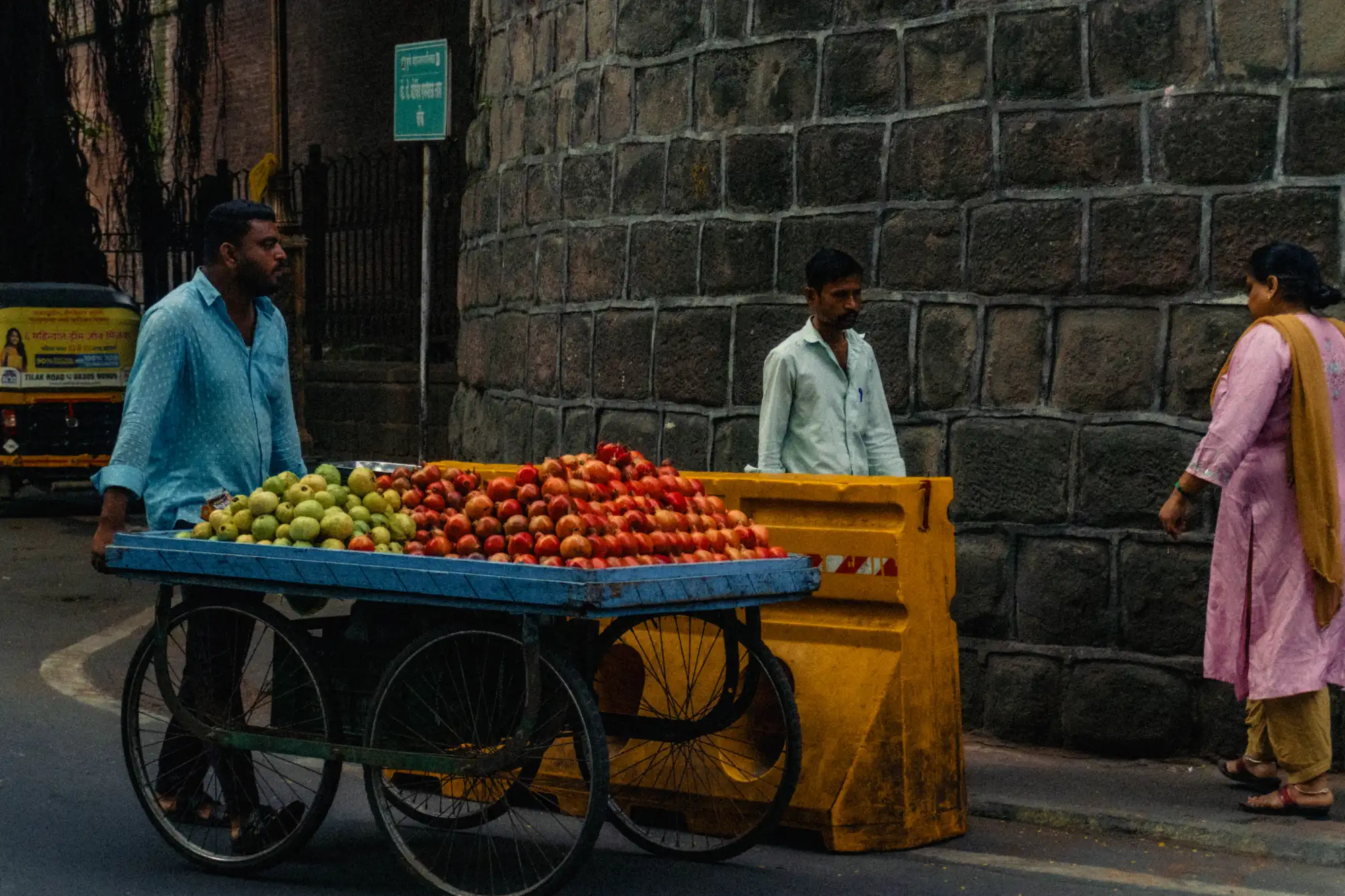 A photograph made on a photowalk in Pune
